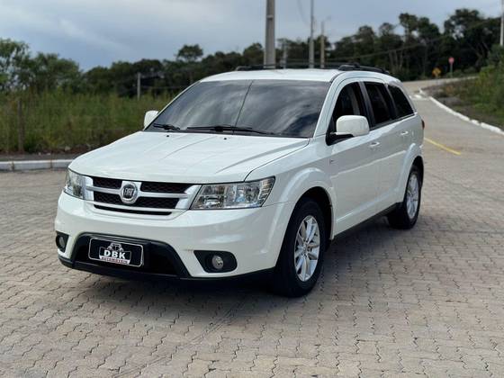 FIAT FREEMONT 2.4 PRECISION 16V GASOLINA 4P AUTOMÁTICO